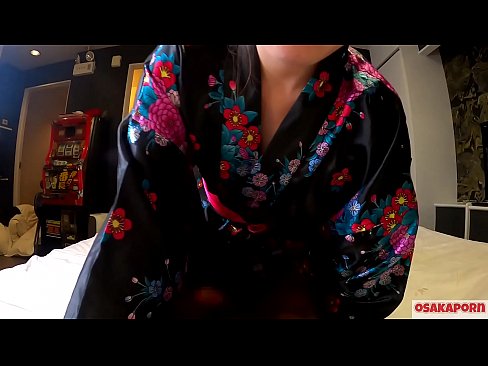 ❤️ O le teine ​​talavou cosplay e fiafia i feusua'iga e fa'atama'ita'i ma se squirt i se fafine ti'eti'e solofanua ma se blowjob. Teine Asia ma pusi fulufulua ma susu aulelei i toniga Iapani masani i ata vitiō faʻaalia le masturbation ma meataalo fuck. Sakura 3 OSAKAORN. ☑ Vitio feusua'iga  ﹏